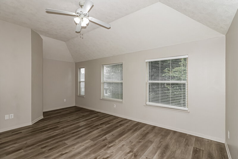 1,980/Mo, 19814 Waterflower Dr Tomball, TX 77375 Main Bedroom View
