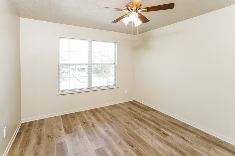 2,265/Mo, 19814 Waterflower Dr Tomball, TX 77375 Bedroom View