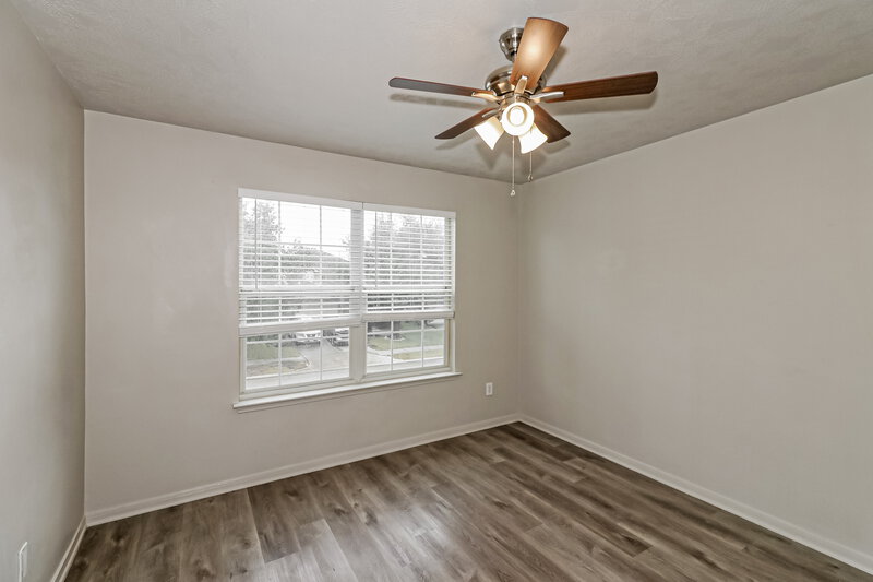 1,980/Mo, 19814 Waterflower Dr Tomball, TX 77375 Bedroom View