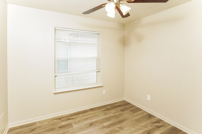 2,265/Mo, 19814 Waterflower Dr Tomball, TX 77375 Bedroom View 3