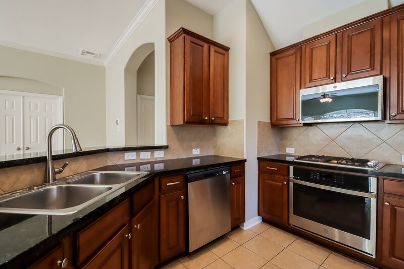 2,295/Mo, 3306 Cashier Ct Spring, TX 77373 Kitchen View 3