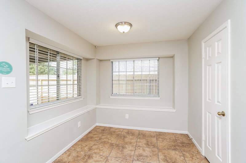 2,330/Mo, 801 Wisdom Dr Deer Park, TX 77536 Breakfast Nook View