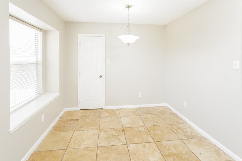 1,770/Mo, 32034 Ashton Ln Pinehurst, TX 77362 Breakfast Nook View