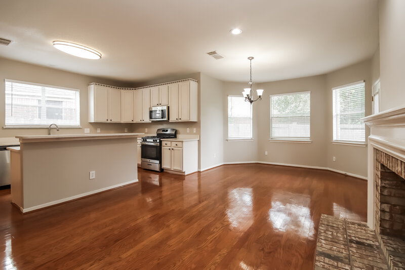 2,925/Mo, 19322 Oak Station Dr Humble, TX 77346 Lounge View