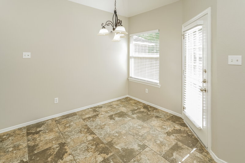 1,880/Mo, 11927 Belle Ct Pinehurst, TX 77362 Dining Room View