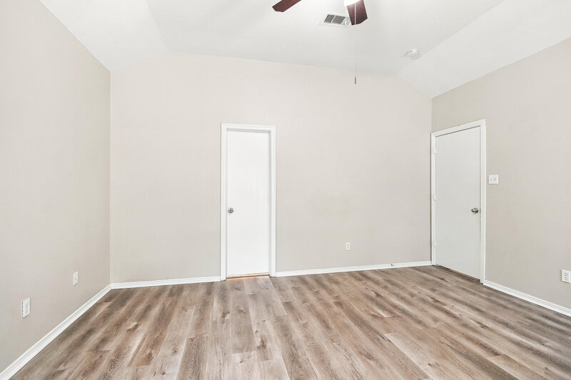 1,790/Mo, 11927 Belle Ct Pinehurst, TX 77362 Primary Bedroom View
