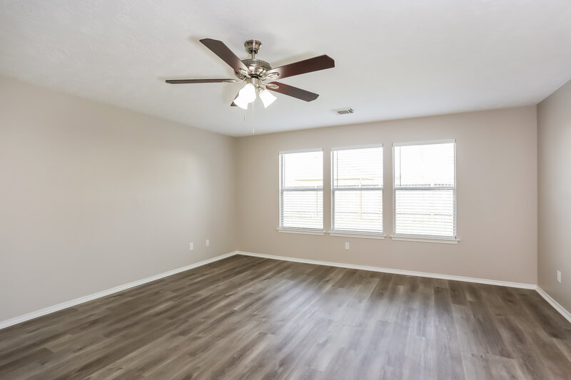2,505/Mo, 15019 Roche Rock Dr Humble, TX 77396 Living Room View
