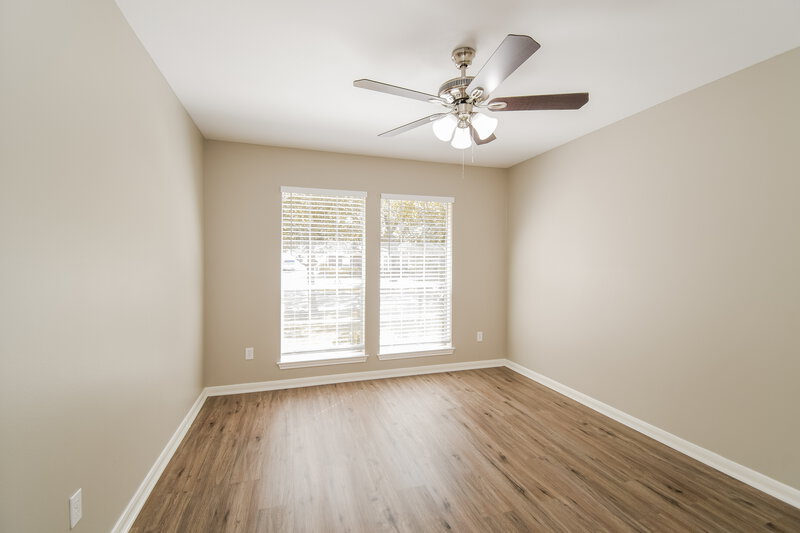 2,585/Mo, 1920 Morning Tide Ln League City, TX 77573 Bedroom View