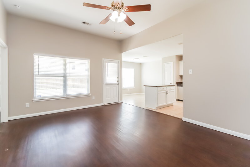 1,875/Mo, 12127 Clara Ln Pinehurst, TX 77362 Living Room View 2