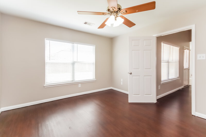 1,875/Mo, 12127 Clara Ln Pinehurst, TX 77362 Main Bedroom View 2