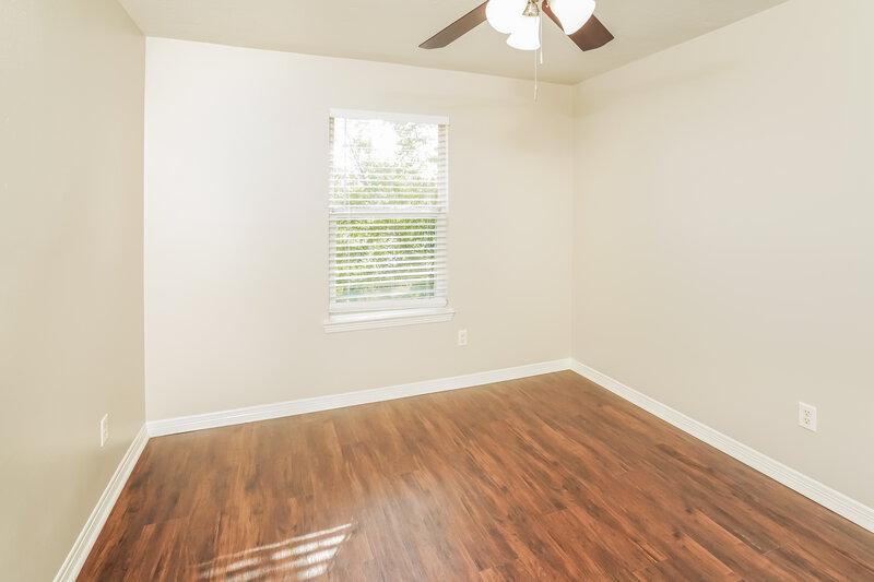 2,345/Mo, 21138 Molasses Meadow Ln Tomball, TX 77375 Bedroom View 3