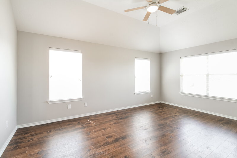 3,470/Mo, 12002 Clear Brook Oak St Houston, TX 77089 Main Bedroom View 2
