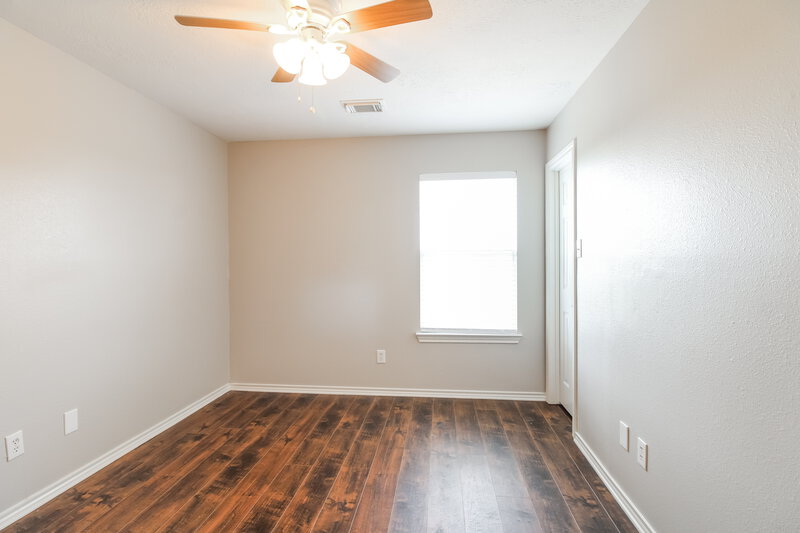 3,470/Mo, 12002 Clear Brook Oak St Houston, TX 77089 Bedroom View