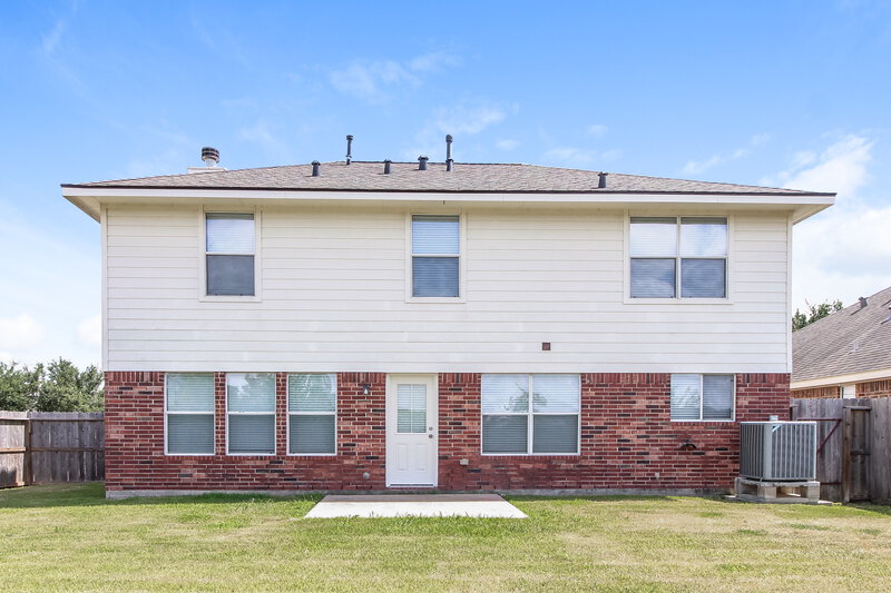 3,470/Mo, 12002 Clear Brook Oak St Houston, TX 77089 Rear View