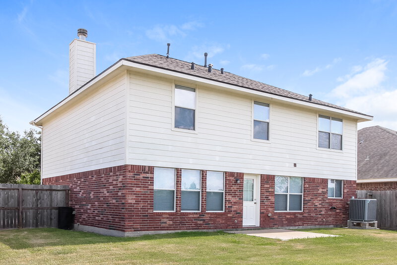 3,470/Mo, 12002 Clear Brook Oak St Houston, TX 77089 Rear View 2