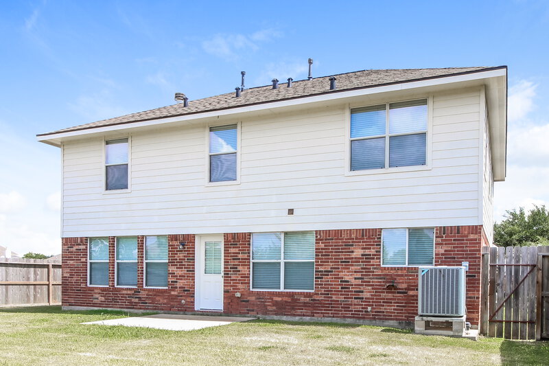 3,470/Mo, 12002 Clear Brook Oak St Houston, TX 77089 Rear View 3