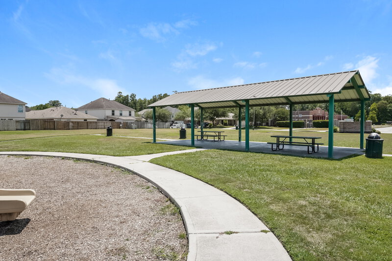 1,890/Mo, 21002 Foxwood Glen Ln Humble, TX 77338 Exterior View 3