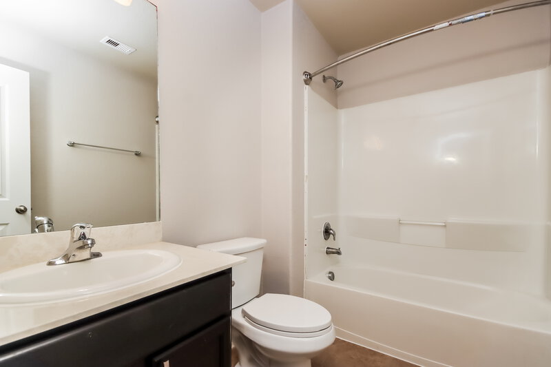2,655/Mo, 19154 Shire Horse Blvd Porter, TX 77365 Bathroom View
