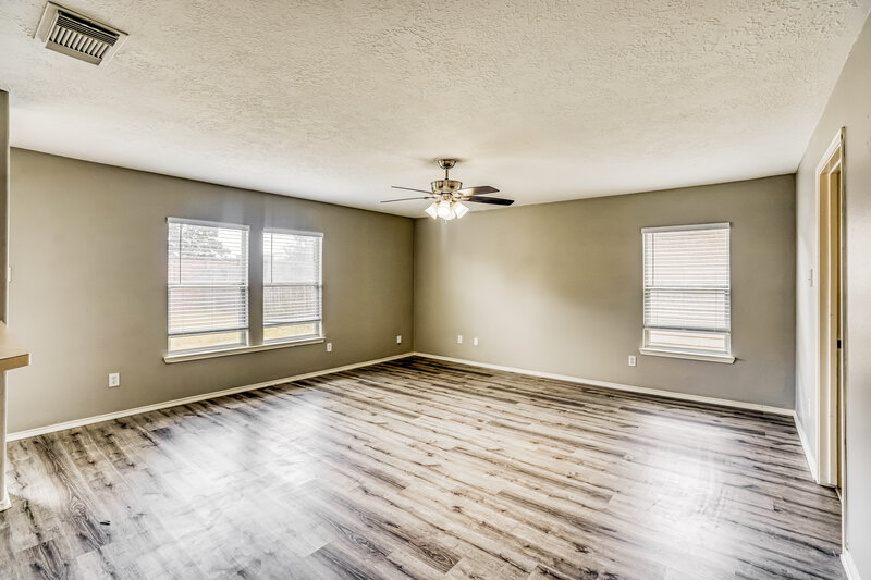2,450/Mo, 7318 Cypress Prairie Dr Cypress, TX 77433 Living Room View