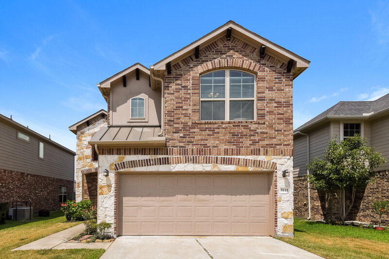 2,230/Mo, 5115 Misty Ln Bacliff, TX 77518 External View