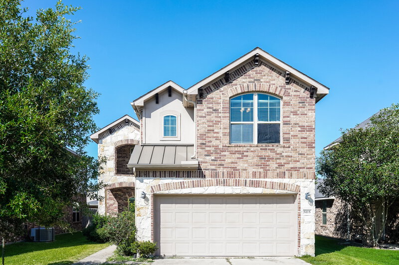 2,230/Mo, 5115 Misty Ln Bacliff, TX 77518 External View