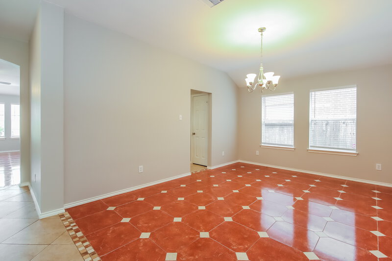 2,325/Mo, 14203 Spring Knoll Ln Rosharon, TX 77583 Dining Room View