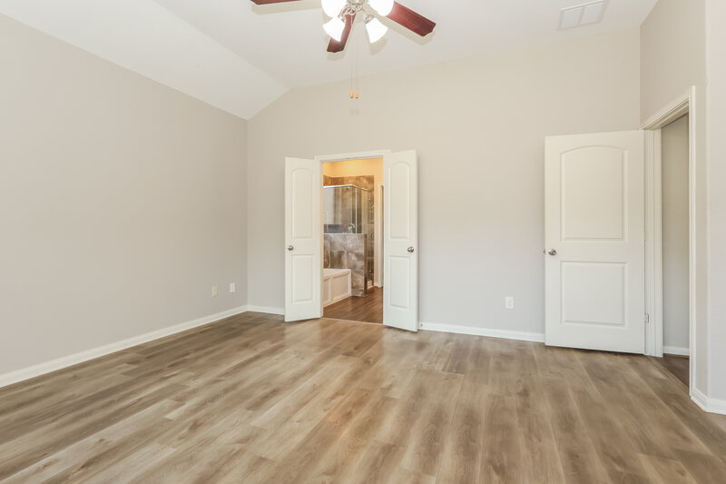 2,375/Mo, 320 Terra Vista Cir Montgomery, TX 77356 Main Bedroom View 2