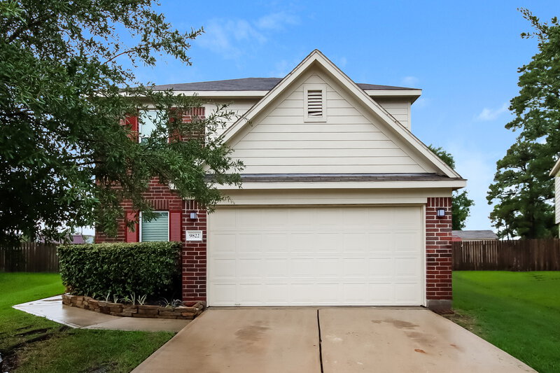 2,020/Mo, 9822 Climbing Tree St Conroe, TX 77385 External View
