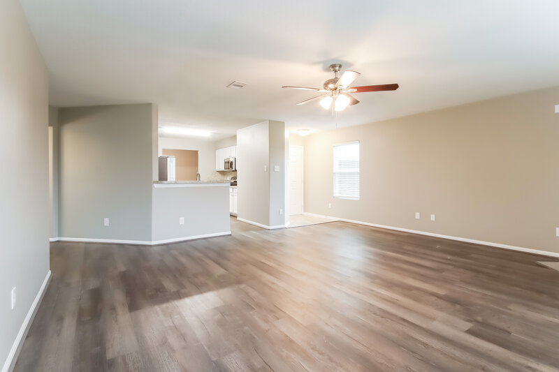 2,020/Mo, 9822 Climbing Tree St Conroe, TX 77385 Living Room View 3