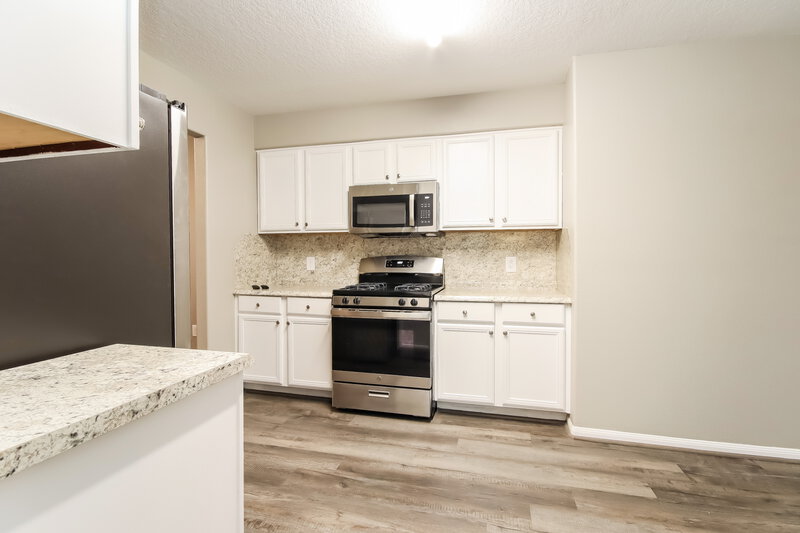 2,020/Mo, 9822 Climbing Tree St Conroe, TX 77385 Kitchen View