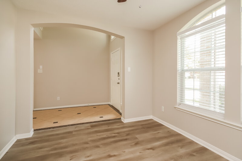 2,315/Mo, 16402 Ancient Forest Dr Humble, TX 77346 Dining Room View 2
