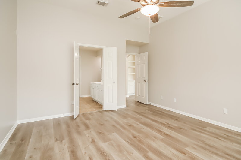 2,315/Mo, 16402 Ancient Forest Dr Humble, TX 77346 Main Bedroom View 2