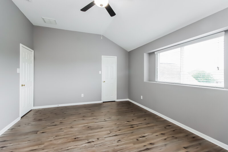 2,135/Mo, 16826 Accolade Way Conroe, TX 77385 Main Bedroom View 2