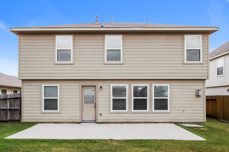 2,135/Mo, 16826 Accolade Way Conroe, TX 77385 Rear View