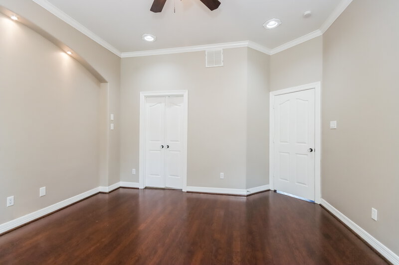 2,335/Mo, 409 Robinwood Dr Spring, TX 77386 Main Bedroom View 2