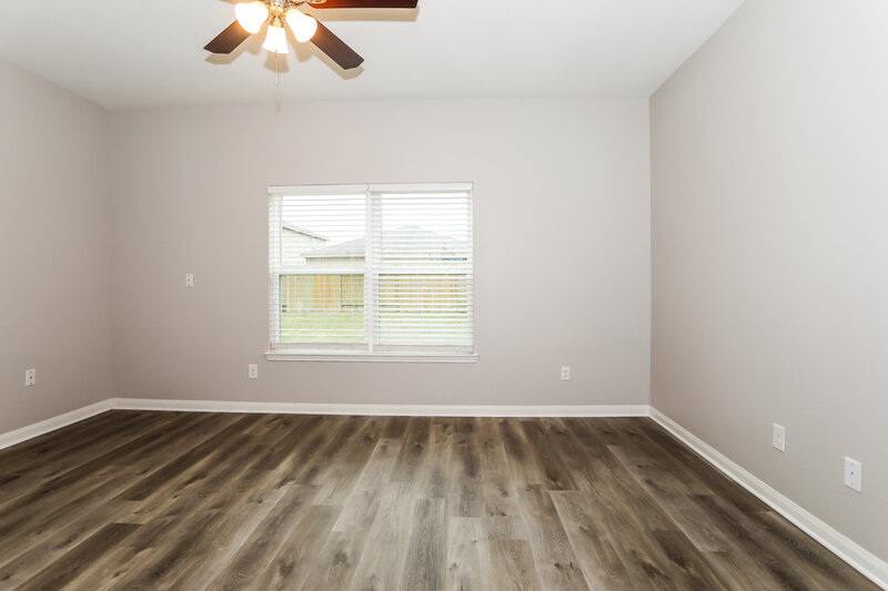 2,510/Mo, 12027 Fairquarter Ln Pinehurst, TX 77362 Main Bedroom View 2