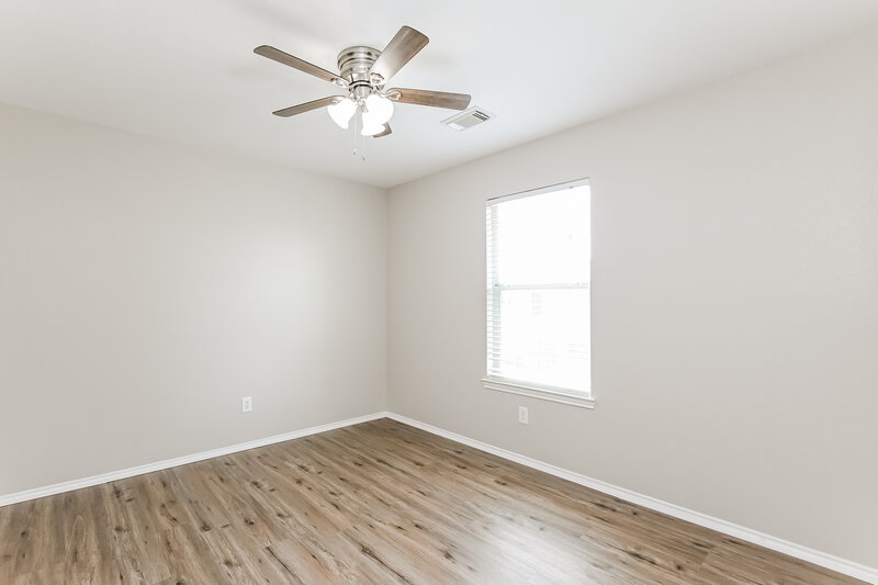 2,210/Mo, 12510 Aarons Way Dr Houston, TX 77066 Bedroom View 3