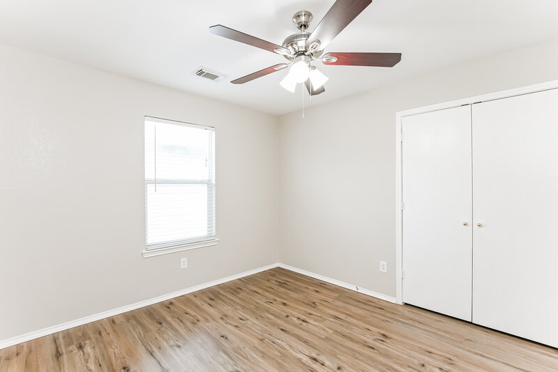 2,210/Mo, 12510 Aarons Way Dr Houston, TX 77066 Bedroom View 5