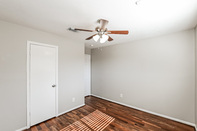 1,720/Mo, 7457 Parkland Manor Dr Cypress, TX 77433 Bedroom View 2