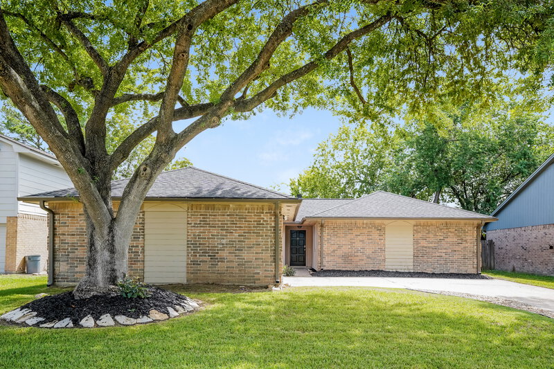 2,055/Mo, 10310 Pear Oak Dr Houston, TX 77065 External View