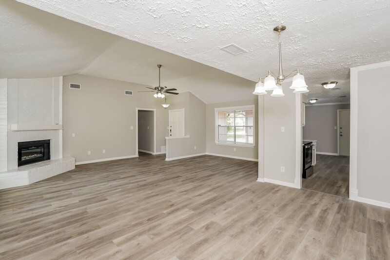 2,055/Mo, 10310 Pear Oak Dr Houston, TX 77065 Dining Room View