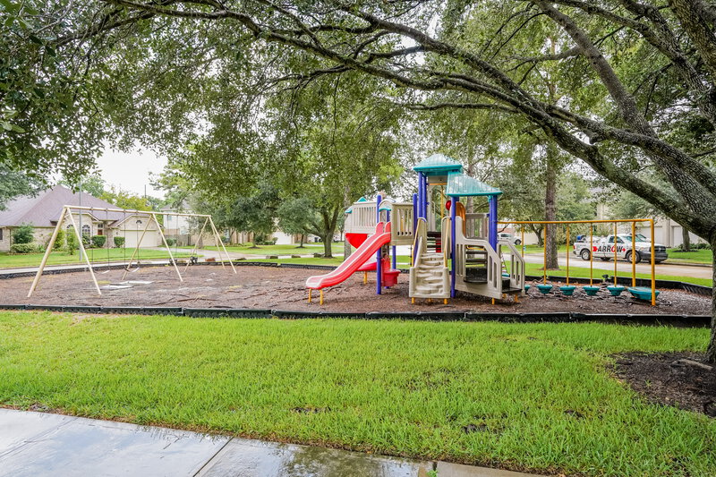 2,055/Mo, 10310 Pear Oak Dr Houston, TX 77065 Exterior View