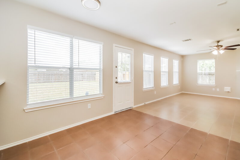 2,340/Mo, 1114 S Teal Estates Cir Fresno, TX 77545 Breakfast Nook View