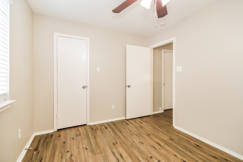 2,340/Mo, 1114 S Teal Estates Cir Fresno, TX 77545 Bedroom View