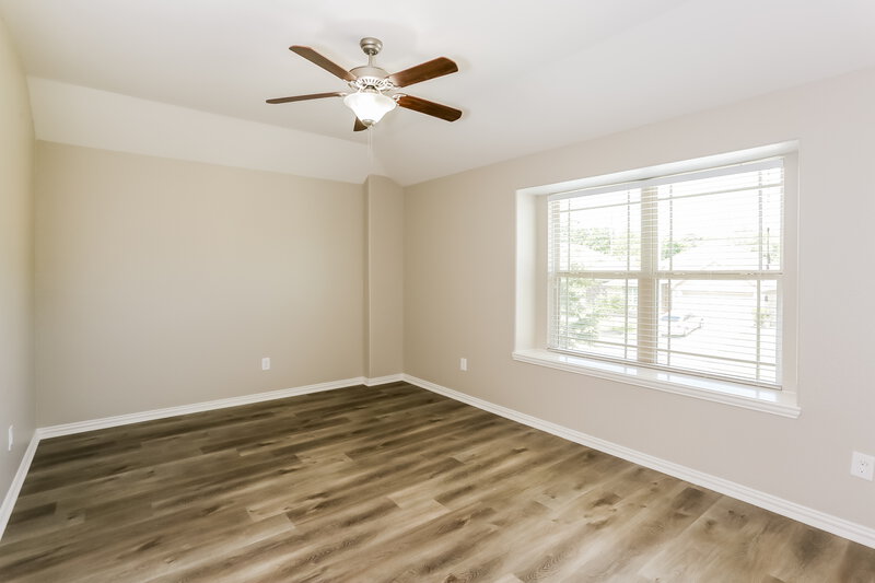2,620/Mo, 16146 Fairway Creek Cir Crosby, TX 77532 Main Bedroom View 2