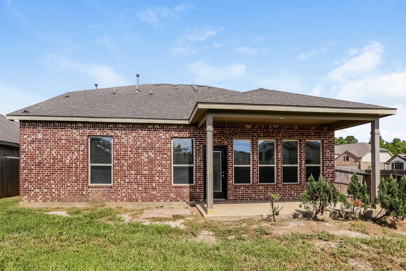 2,620/Mo, 16146 Fairway Creek Cir Crosby, TX 77532 Rear View