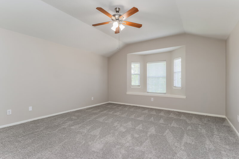 2,325/Mo, 18419 Atascocita Meadows Dr Humble, TX 77346 Main Bedroom View
