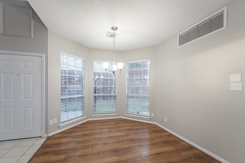 2,235/Mo, 5822 Cinnamon Creek Cir Houston, TX 77084 Misc View 3