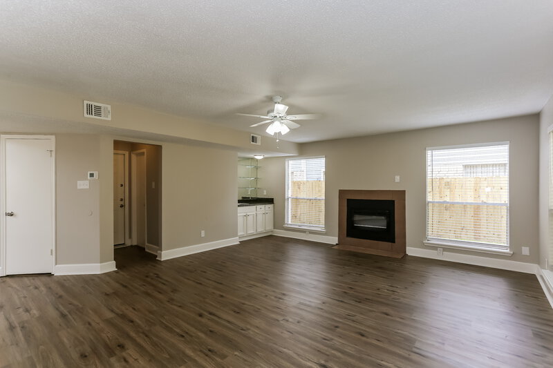 2,145/Mo, 12802 Vitry Ln Houston, TX 77071 Living Room View
