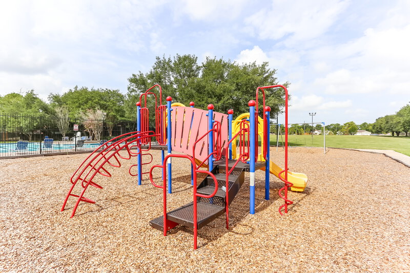 2,145/Mo, 12802 Vitry Ln Houston, TX 77071 Exterior View 3